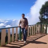 Trabajador!!. MUJER DE UNOS 18 A 30