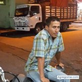 Chatear con noegomez5796 de Quito