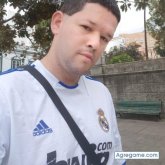 santipalmero chico soltero en San Pedro Gernika-lumo