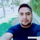 Busco conocer gente. Una dama. Un