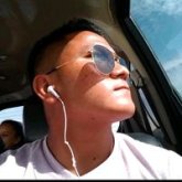 Estudiante. Busco conocer gente. Chicas.