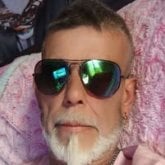 Una persona honesta y que no sea infiel.