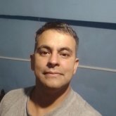 Dibujante, rengo, chile. Busco pareja.