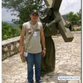 Elnecio chico soltero en Bayamo