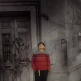 Estudiando. Busco pareja. Amigos.