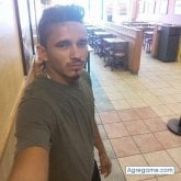 Encuentra Hombres solteros en West Orange