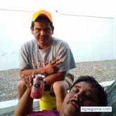 Chofer. Busco ligar. Amigas. Alegre.