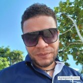 youeze, Chico de Chatsworth para Chicos en Agregame.