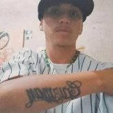 Busco pareja. Una chica. Ogos de color