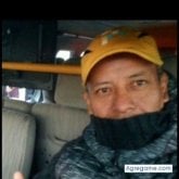 Busco pareja. Mujer disponible para