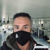 Trabajo. Busco conocer gente. Chicas