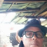 Busco pareja. Buscó una chica amable