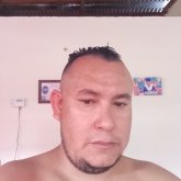 Busco conocer gente. Chica para halgo