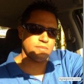 carlos flores aguirre