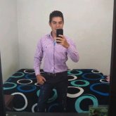 Busco pareja. Mujeres libres.