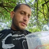 Estamos esperando para mí y aparte.