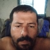 Carpintero. Busco pareja. Emprendedor.