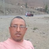 Mujer responsable trabadora. Hombre