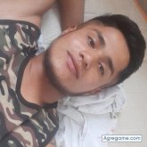 Busco pareja. Uma chica soltera. De una