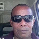 Busco pareja. Amigas. Honesto. Las