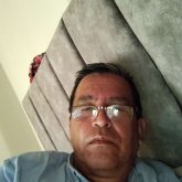 Jairo Enrique Sandoval burgos, Hombre casado, 60 años de Rozo. Busco conocer gente