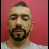 Amistad ver que surge. Hombre trabajador