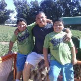 Busco conocer gente. Buscó mujer que