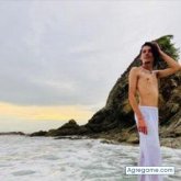 Busco conocer gente.