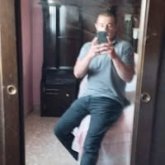 Trabajador. Busco conocer gente. Mujer