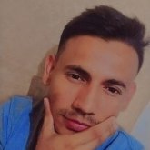 Operario de máquinas industrial.