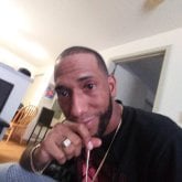 Trabajador. Busco mujeres entre 19 a 35.