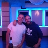 Busco pareja. Mujeres. Pasional.