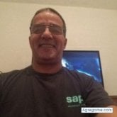 Busco pareja. Una linda compañera.