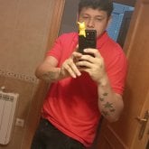 Busco ligar. Quedar y lo que surja.