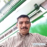 renechacon chico soltero en San Salvador