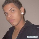Chatear con yankee19 de Santo Domingo Oeste