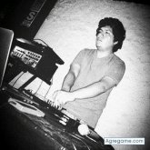 andreDJ chico soltero en Los Olivos