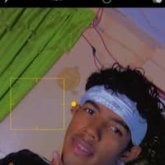 Trabajo. Busco pareja. Una relación