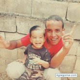 Guillemr chico soltero en Petare