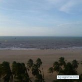 Busco hacer amistades. Amigas. Sensillo.