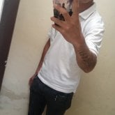 Busco ligar. Interesado en conectar con