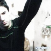 nico20st chico soltero en Santa Teresita