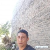 Iimona chico soltero en Romang