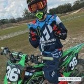 Busco pareja. Busco amista. Amable de