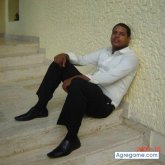 EDUARDORUIZ chico separado en Los Mameyes