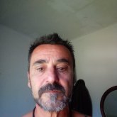 Hombre cariñoso buscando mujer o