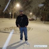 Busco pareja. A alguien. Trabajador.