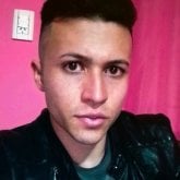 Trabajador y estudiante. Busco pareja.