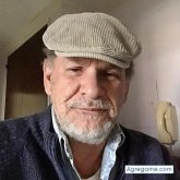 Encuentra Hombres solteros en La Mendieta