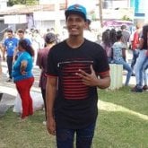 Busco pareja. Lo que surge. Alto medio